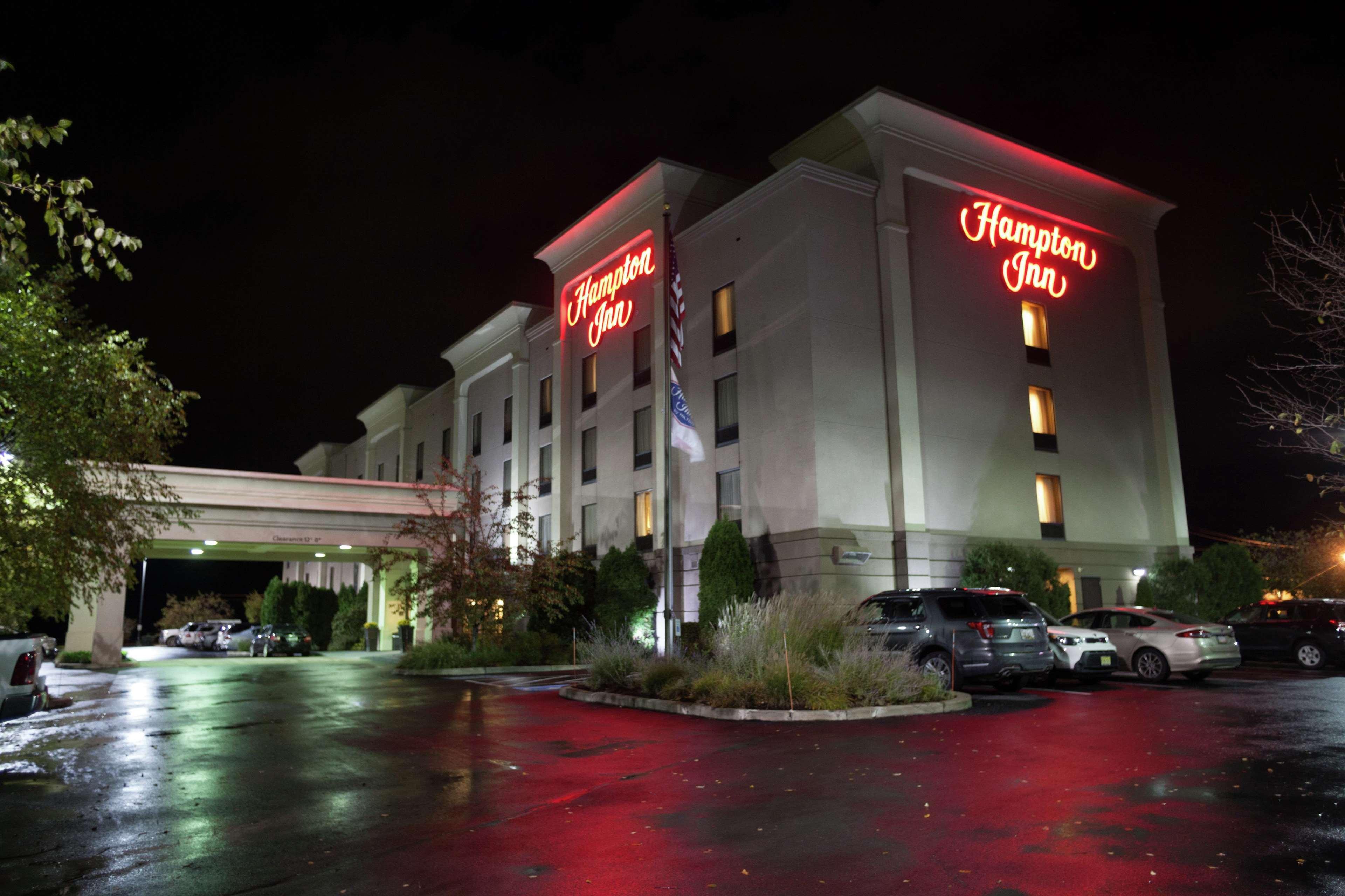 Hampton Inn Oneonta Eksteriør bilde